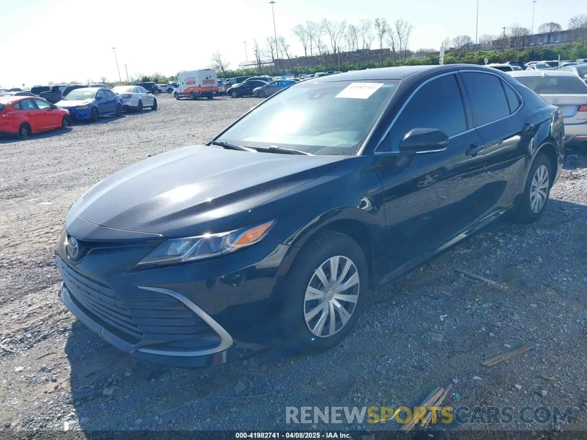 2 Photograph of a damaged car 4T1C31AK7NU580160 TOYOTA CAMRY 2022