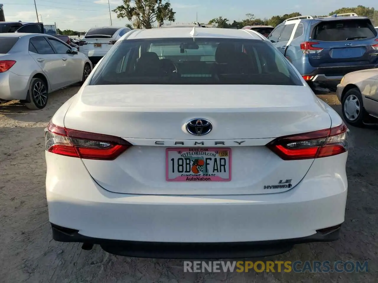 6 Photograph of a damaged car 4T1C31AK7NU584290 TOYOTA CAMRY 2022