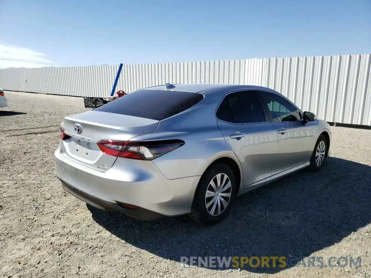 4 Photograph of a damaged car 4T1C31AK7NU598142 TOYOTA CAMRY 2022