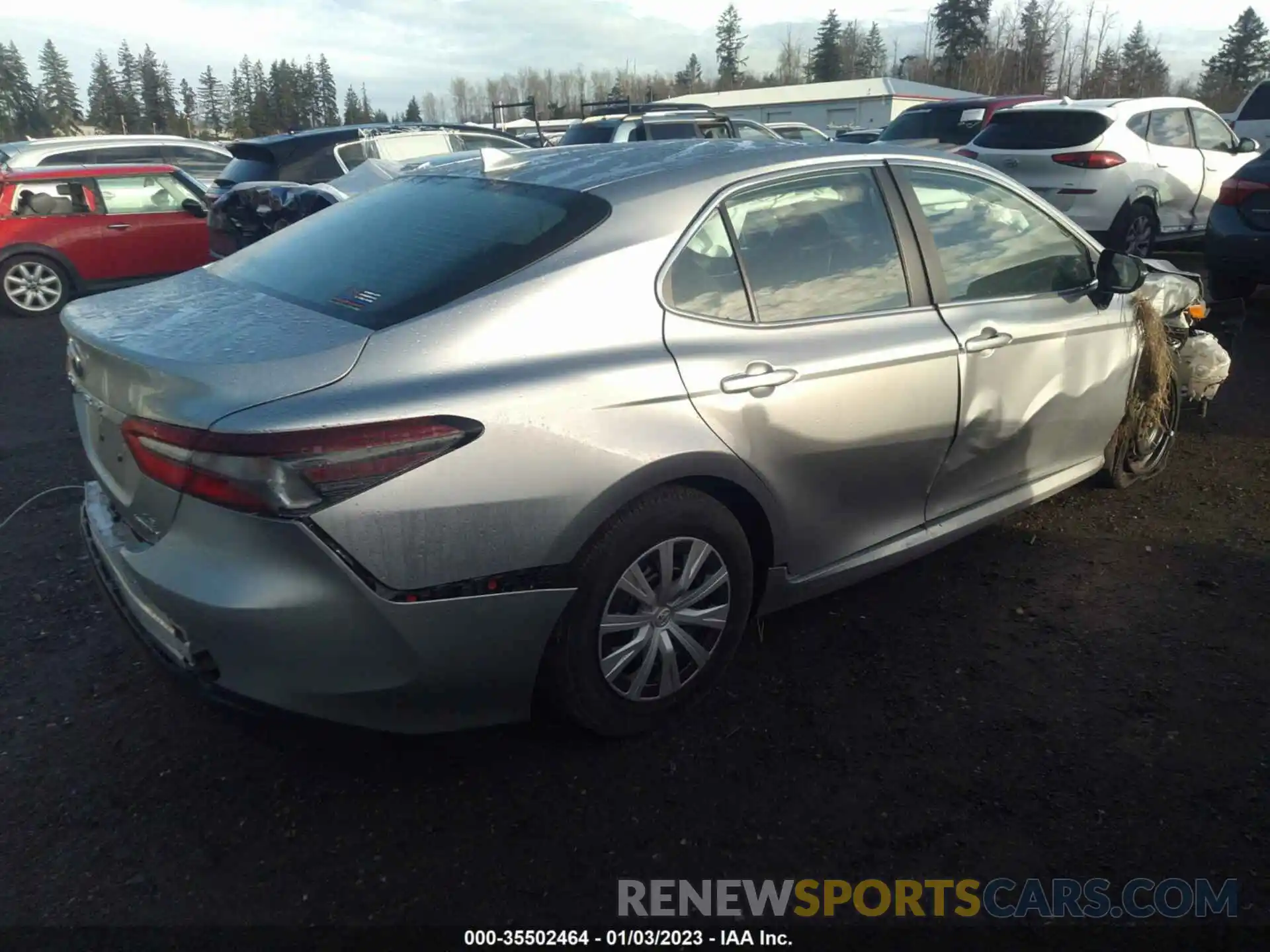 4 Photograph of a damaged car 4T1C31AK8NU571211 TOYOTA CAMRY 2022