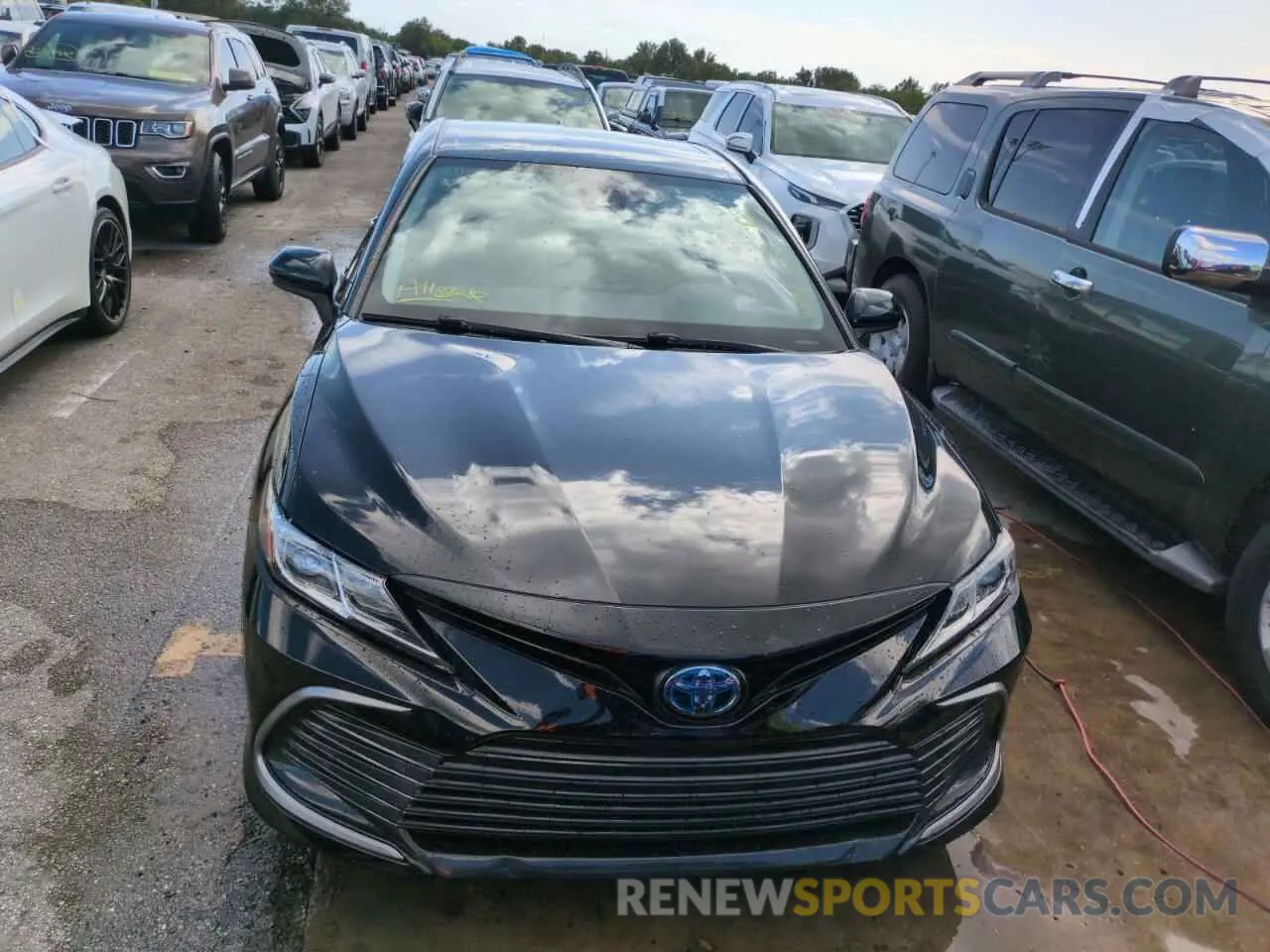 5 Photograph of a damaged car 4T1C31AK8NU576909 TOYOTA CAMRY 2022