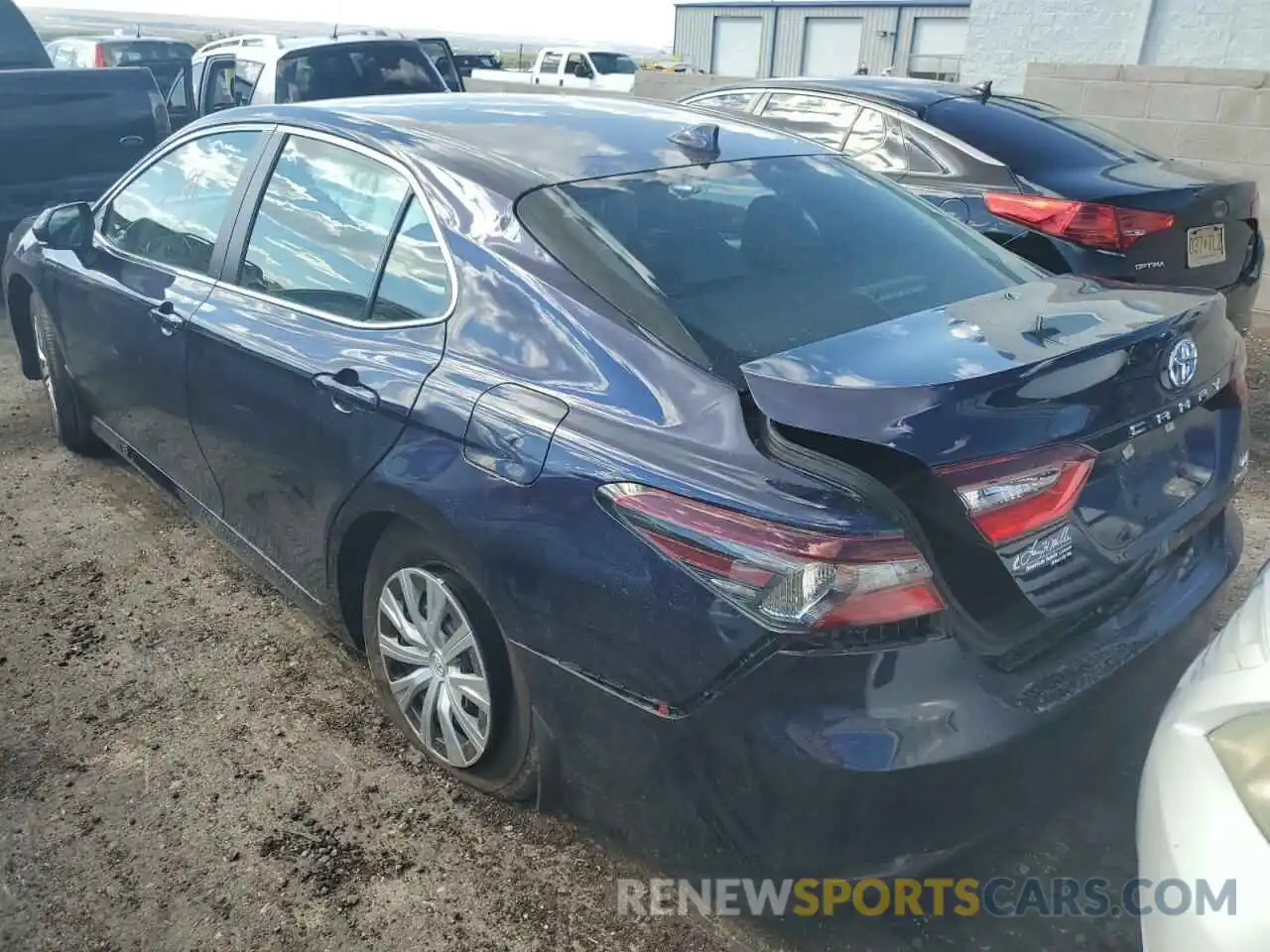 3 Photograph of a damaged car 4T1C31AK9NU040602 TOYOTA CAMRY 2022