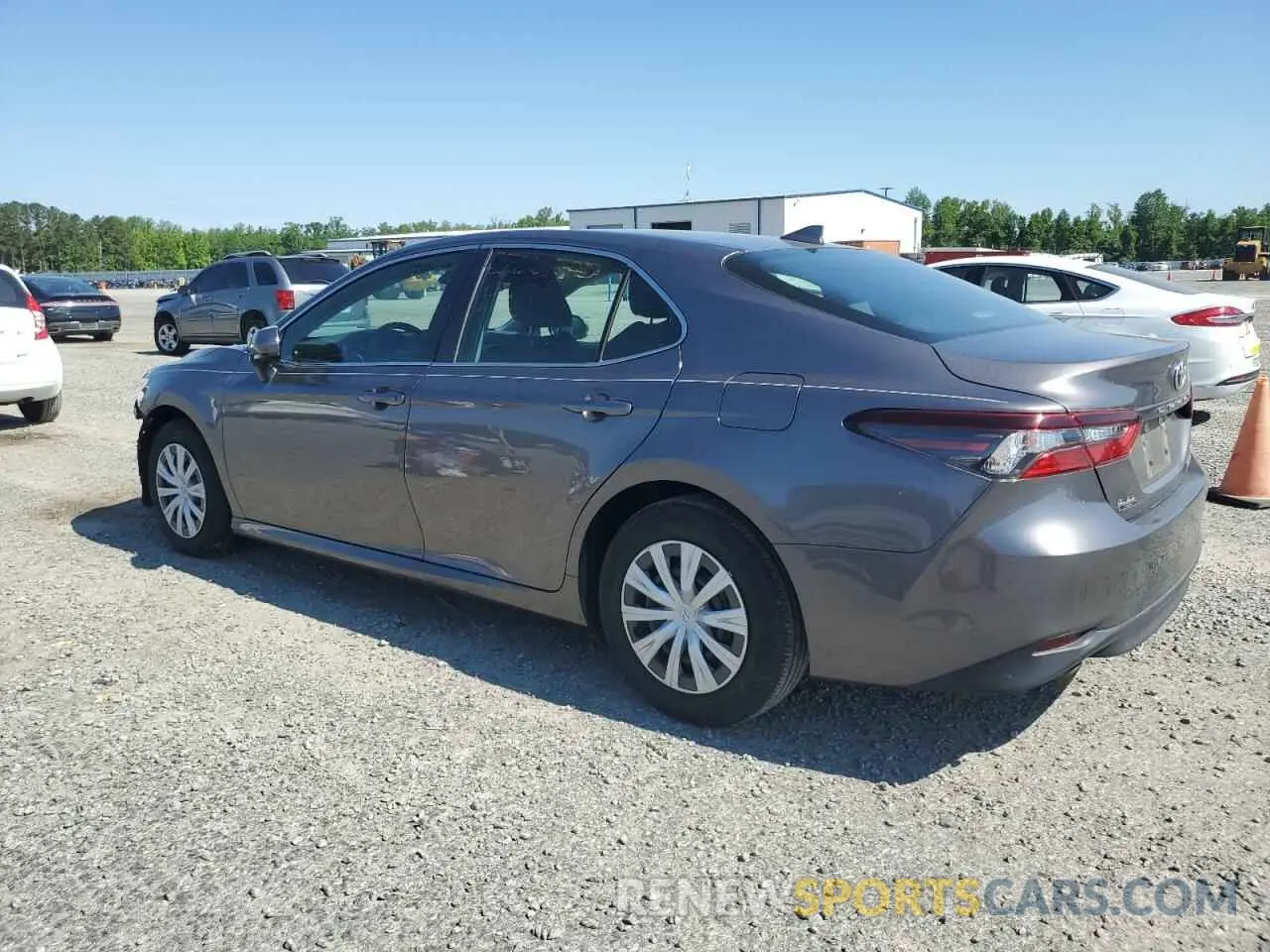 2 Photograph of a damaged car 4T1C31AK9NU579205 TOYOTA CAMRY 2022