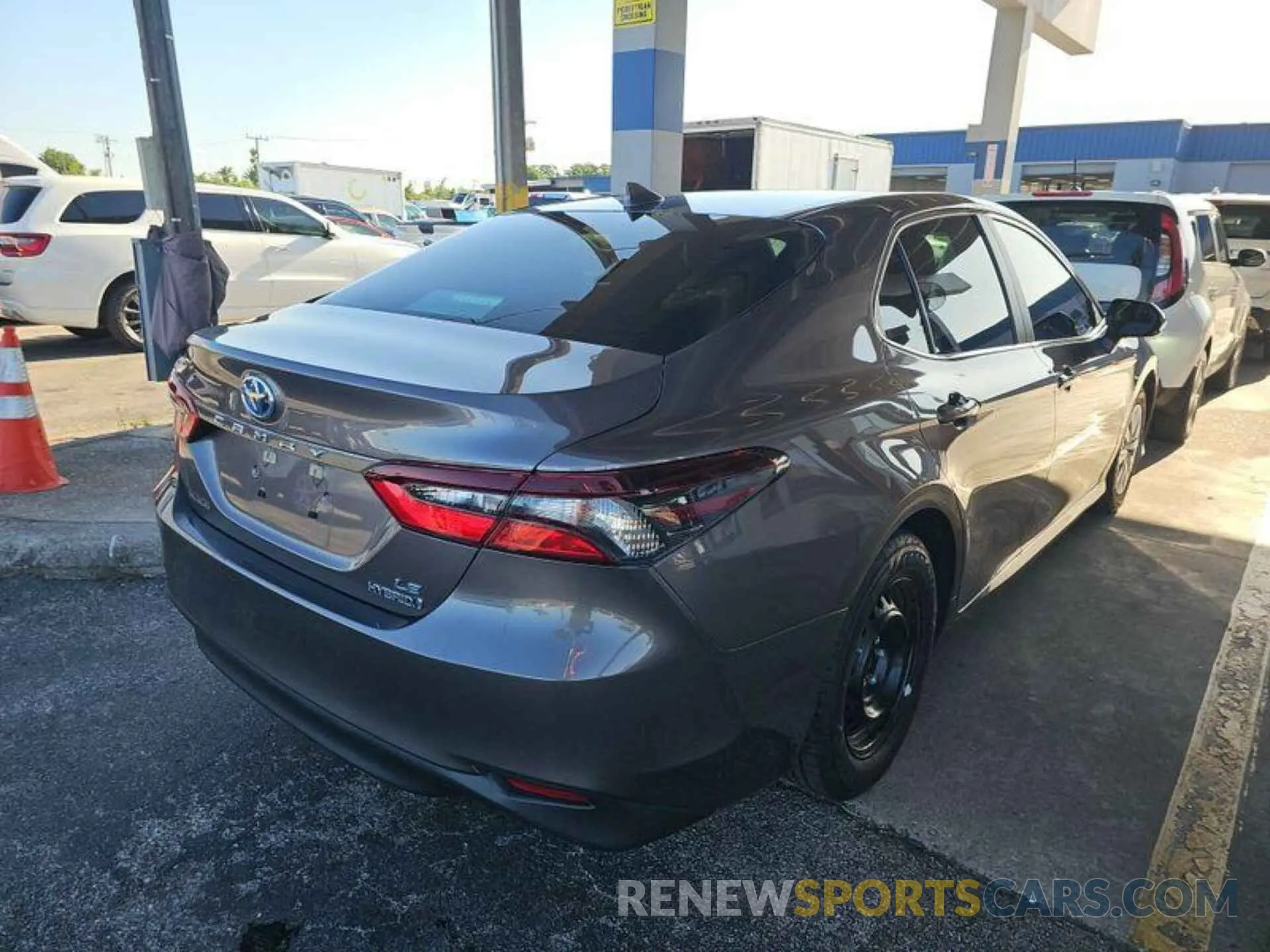 14 Photograph of a damaged car 4T1C31AK9NU580158 TOYOTA CAMRY 2022