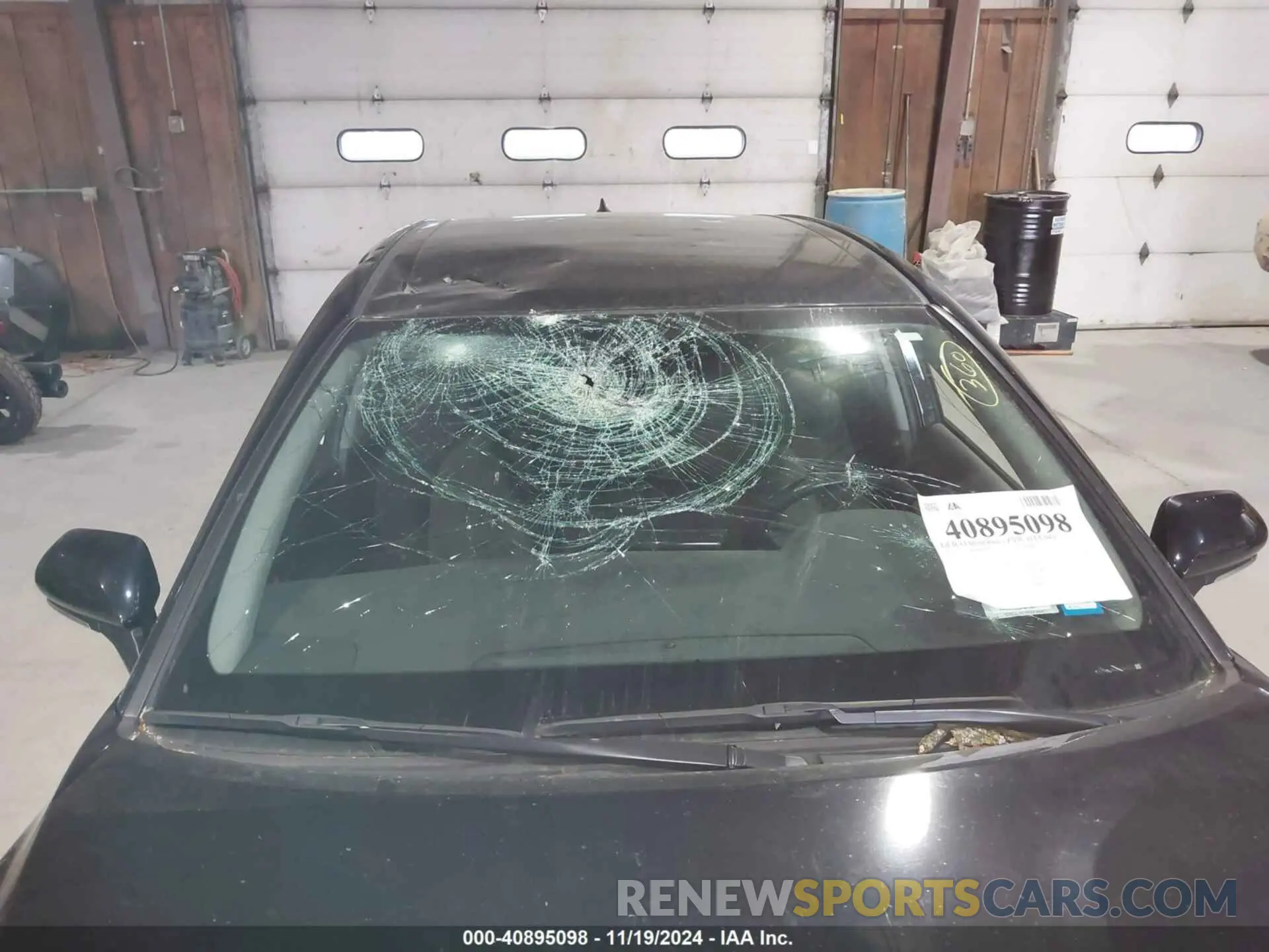 17 Photograph of a damaged car 4T1C31AK9NU582279 TOYOTA CAMRY 2022