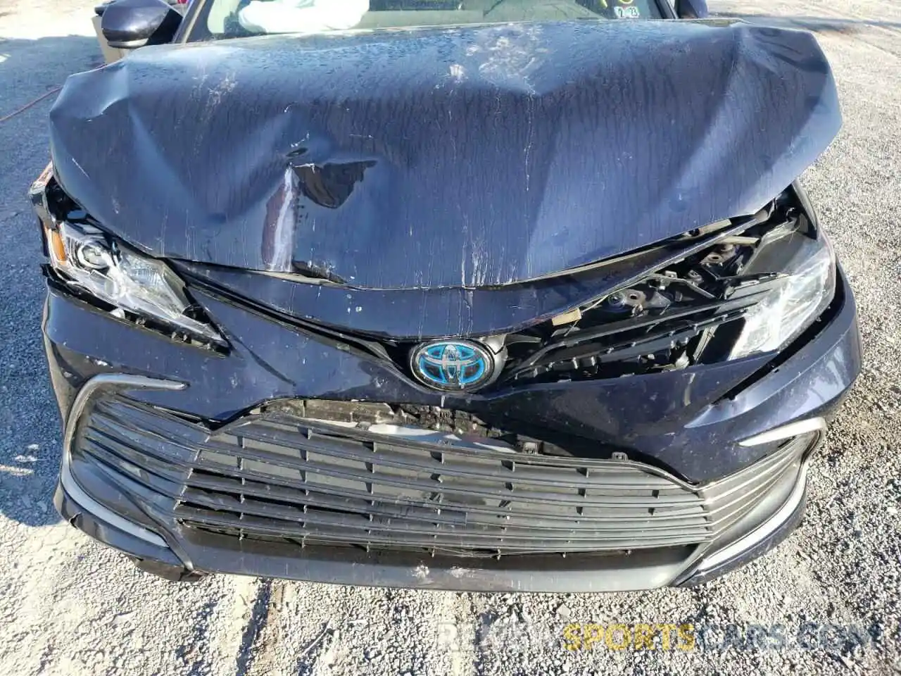 7 Photograph of a damaged car 4T1C31AKXNU582615 TOYOTA CAMRY 2022