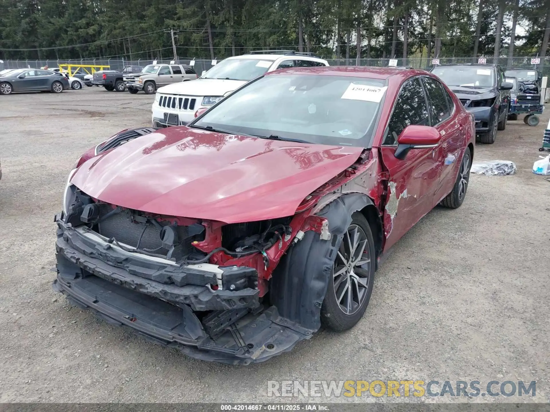 2 Photograph of a damaged car 4T1F11AK1NU030164 TOYOTA CAMRY 2022