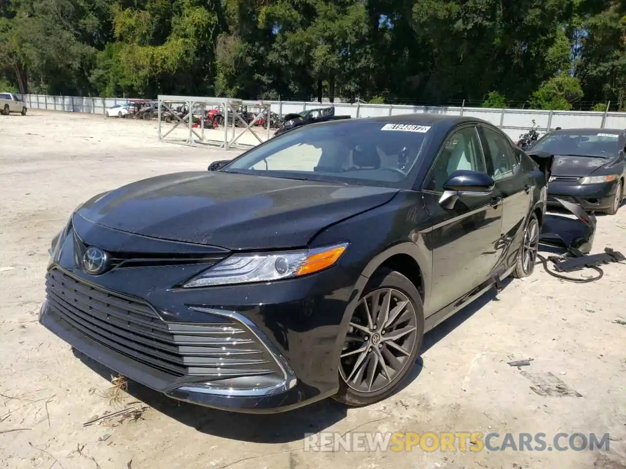 2 Photograph of a damaged car 4T1F11AKXNU064782 TOYOTA CAMRY 2022