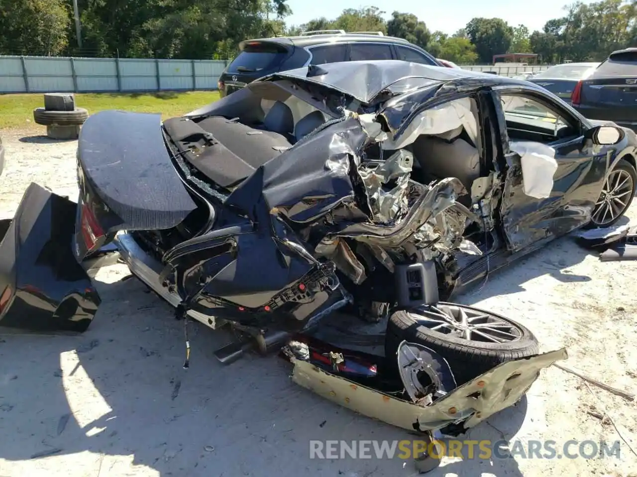 9 Photograph of a damaged car 4T1F11AKXNU064782 TOYOTA CAMRY 2022