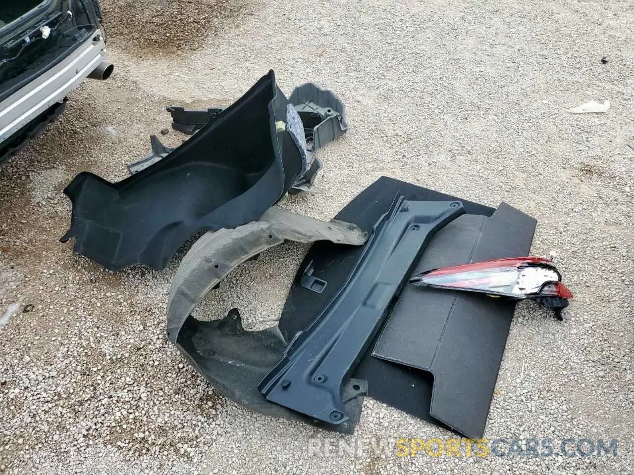 12 Photograph of a damaged car 4T1F11AKXNU075166 TOYOTA CAMRY 2022