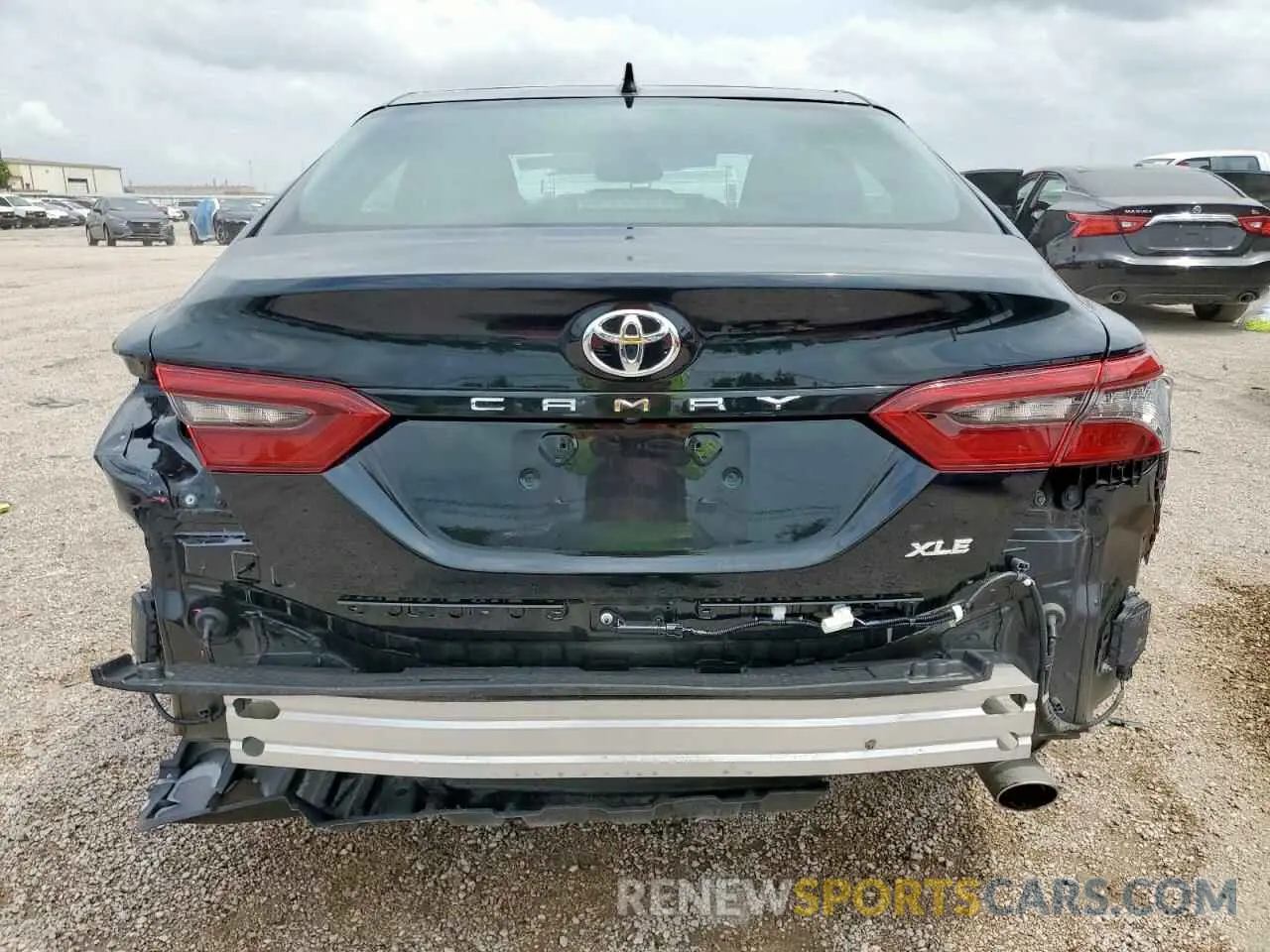6 Photograph of a damaged car 4T1F11AKXNU075166 TOYOTA CAMRY 2022