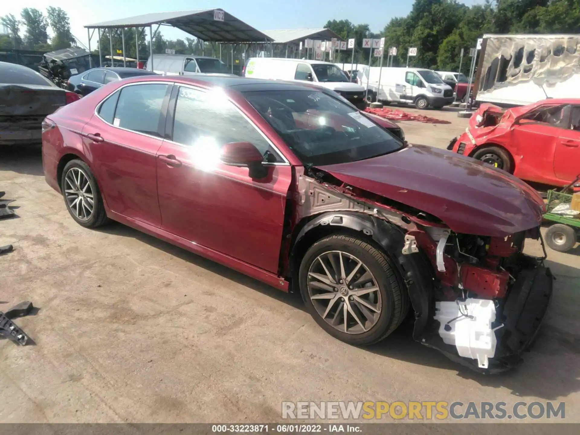 1 Photograph of a damaged car 4T1F11BK1NU054625 TOYOTA CAMRY 2022