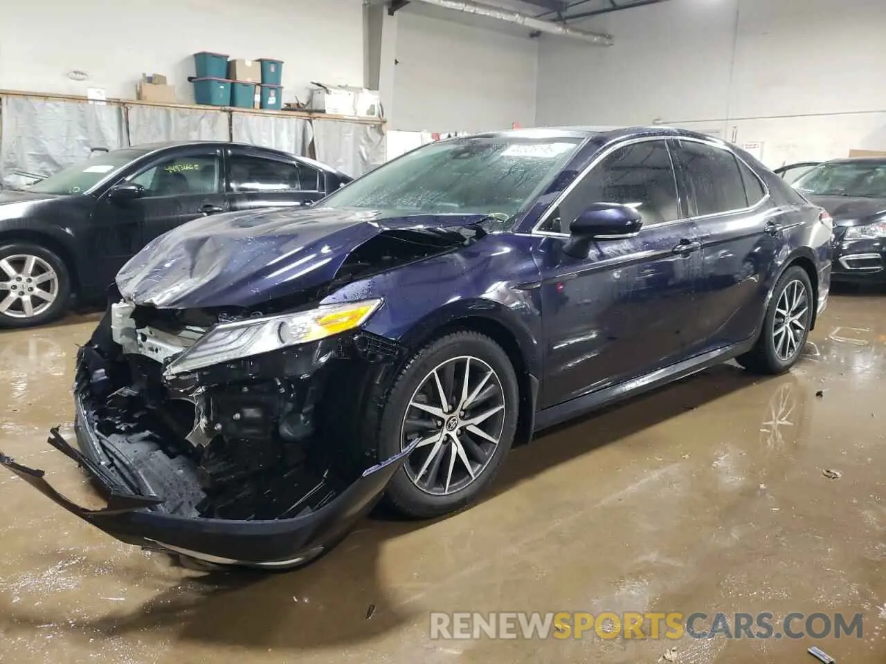 1 Photograph of a damaged car 4T1F11BK2NU066363 TOYOTA CAMRY 2022