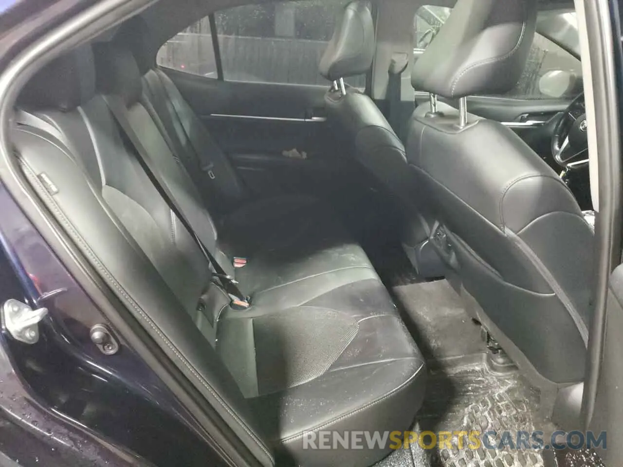 10 Photograph of a damaged car 4T1F11BK2NU066363 TOYOTA CAMRY 2022