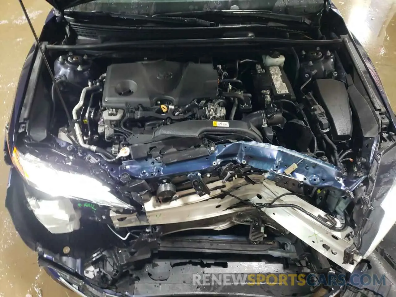 11 Photograph of a damaged car 4T1F11BK2NU066363 TOYOTA CAMRY 2022