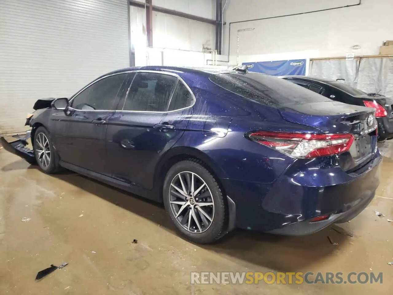 2 Photograph of a damaged car 4T1F11BK2NU066363 TOYOTA CAMRY 2022