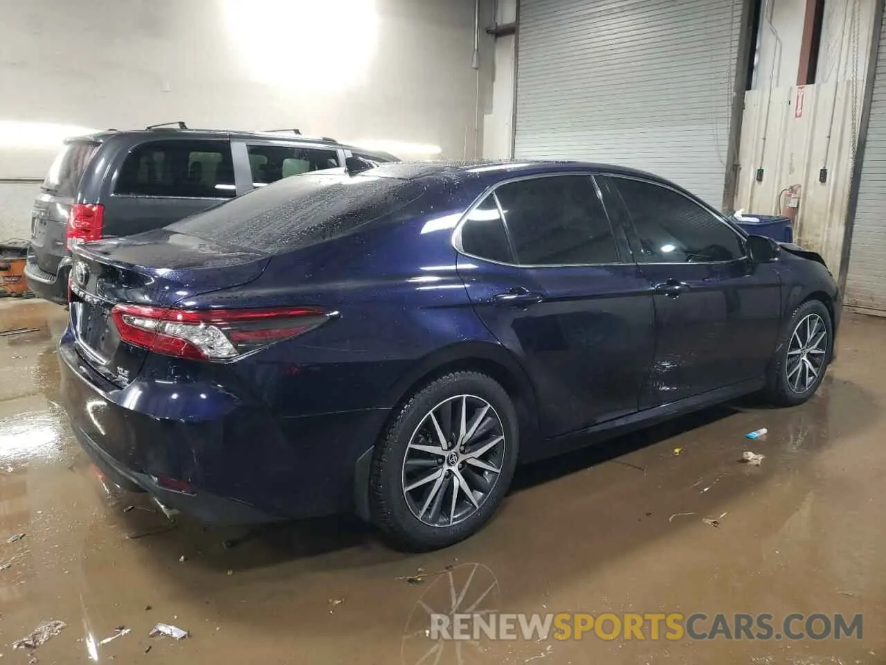 3 Photograph of a damaged car 4T1F11BK2NU066363 TOYOTA CAMRY 2022