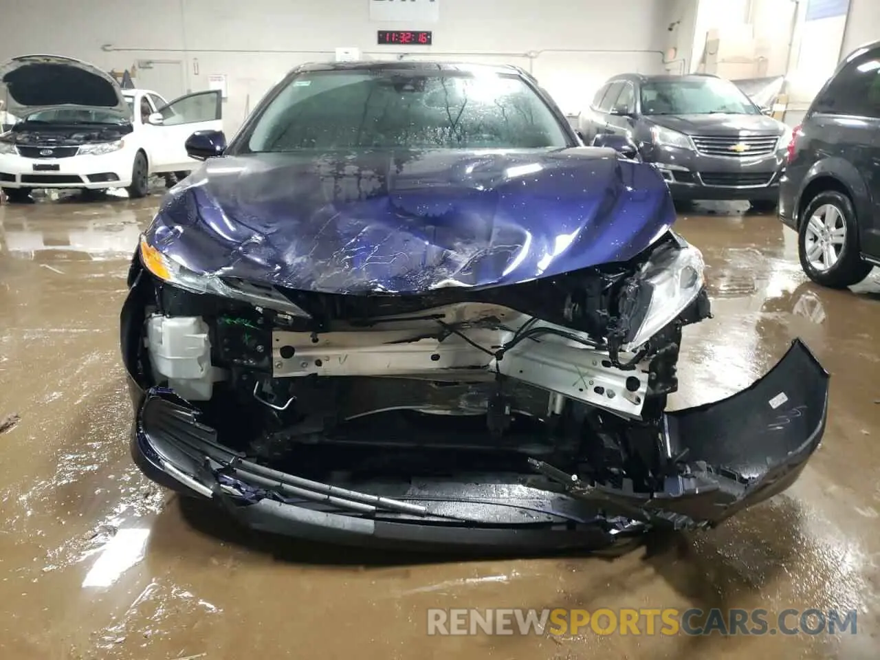 5 Photograph of a damaged car 4T1F11BK2NU066363 TOYOTA CAMRY 2022