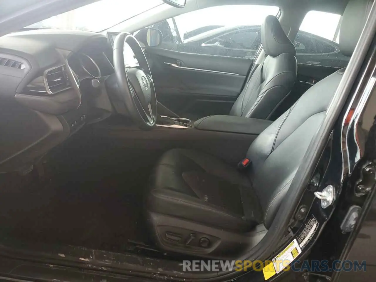 7 Photograph of a damaged car 4T1F31AK0NU588940 TOYOTA CAMRY 2022
