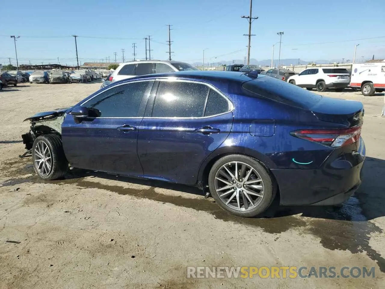 2 Photograph of a damaged car 4T1F31AK1NU576554 TOYOTA CAMRY 2022