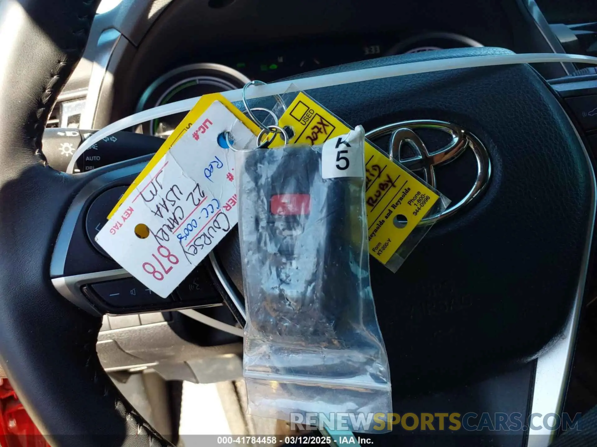 11 Photograph of a damaged car 4T1F31AK2NU576207 TOYOTA CAMRY 2022