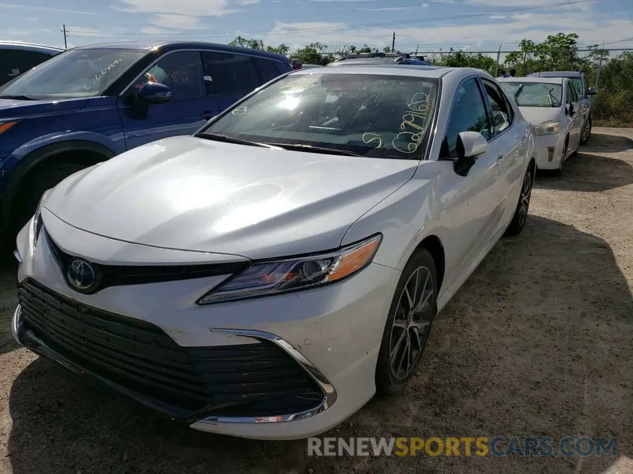 9 Photograph of a damaged car 4T1F31AK3NU572652 TOYOTA CAMRY 2022