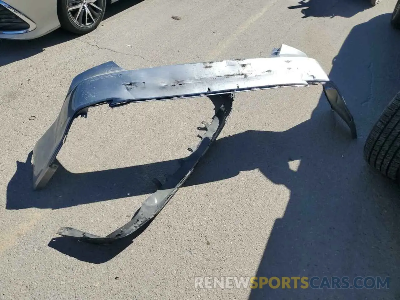 12 Photograph of a damaged car 4T1F31AK3NU586910 TOYOTA CAMRY 2022