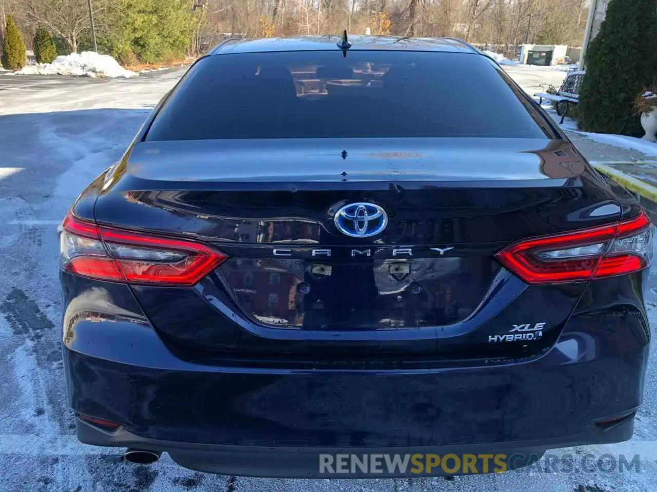 6 Photograph of a damaged car 4T1F31AK4NU586060 TOYOTA CAMRY 2022