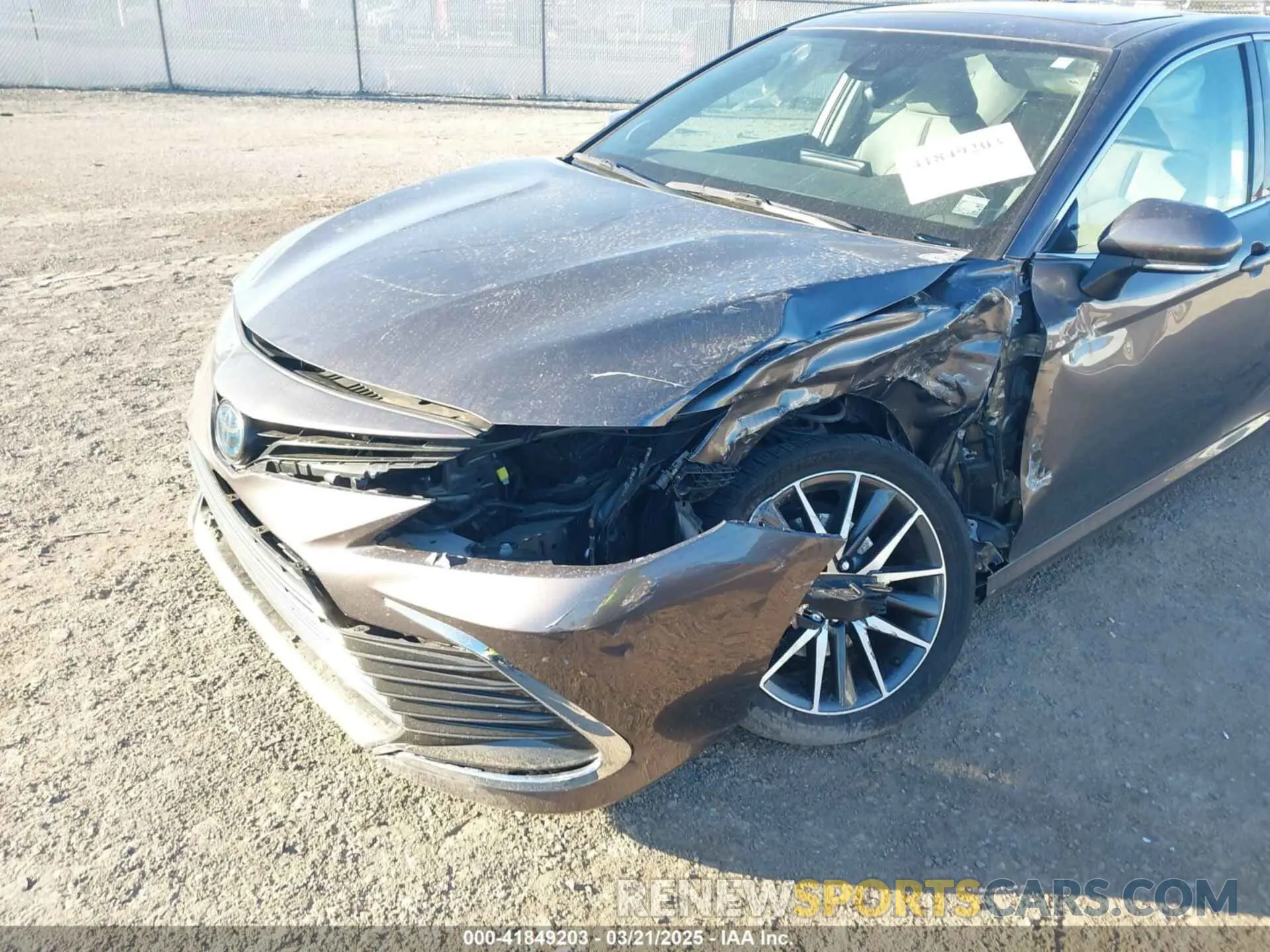 6 Photograph of a damaged car 4T1F31AK7NU575845 TOYOTA CAMRY 2022