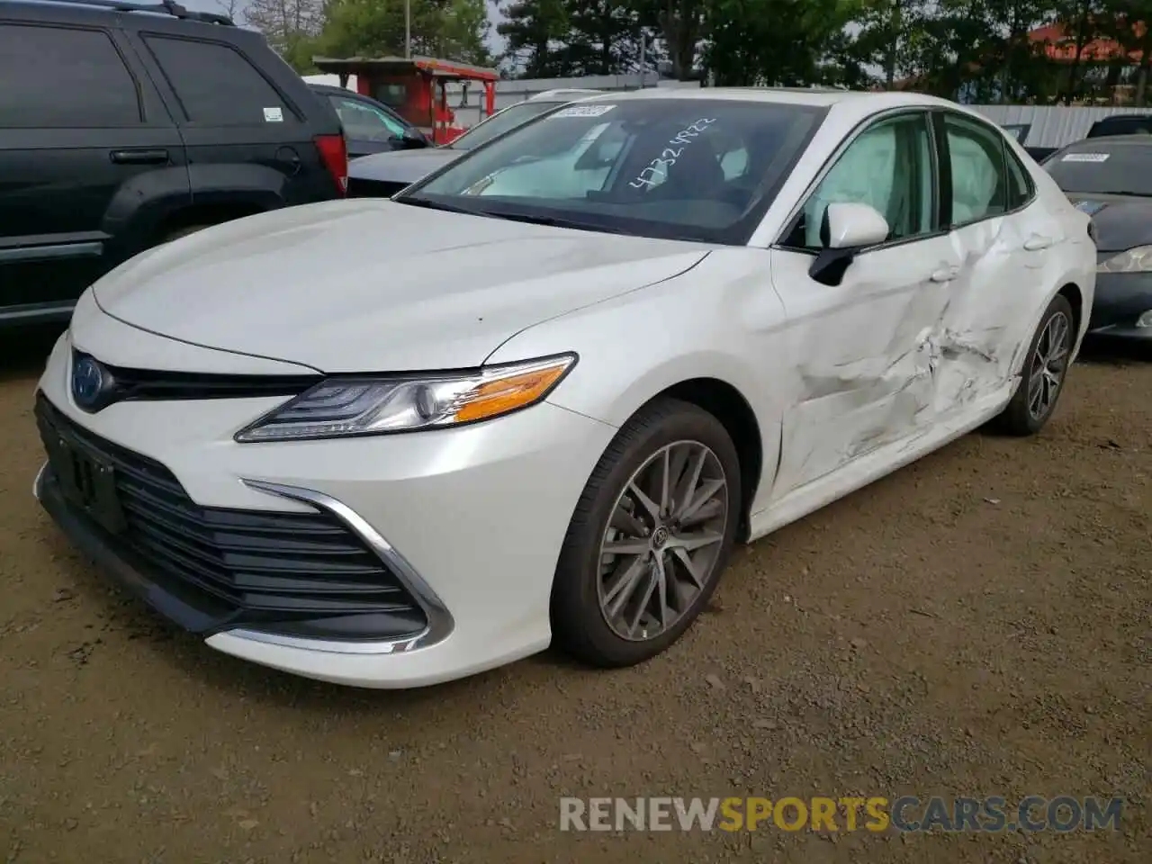 2 Photograph of a damaged car 4T1F31AK8NU575126 TOYOTA CAMRY 2022