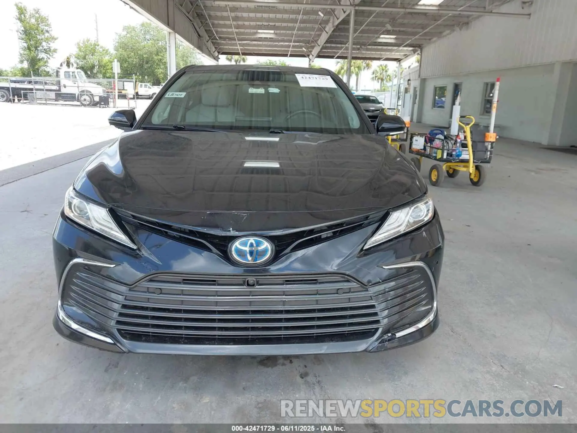 13 Photograph of a damaged car 4T1F31AK9NU586250 TOYOTA CAMRY 2022