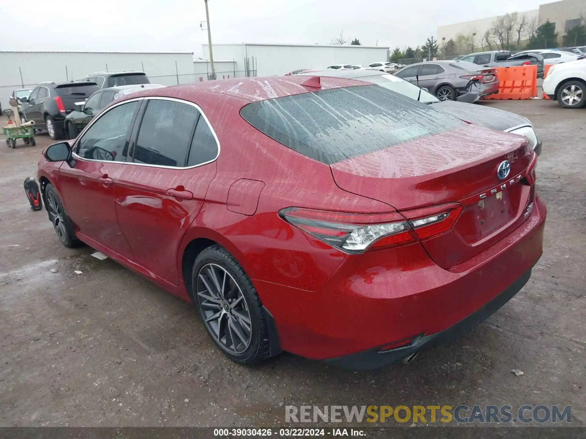 3 Photograph of a damaged car 4T1F31AKXNU598231 TOYOTA CAMRY 2022