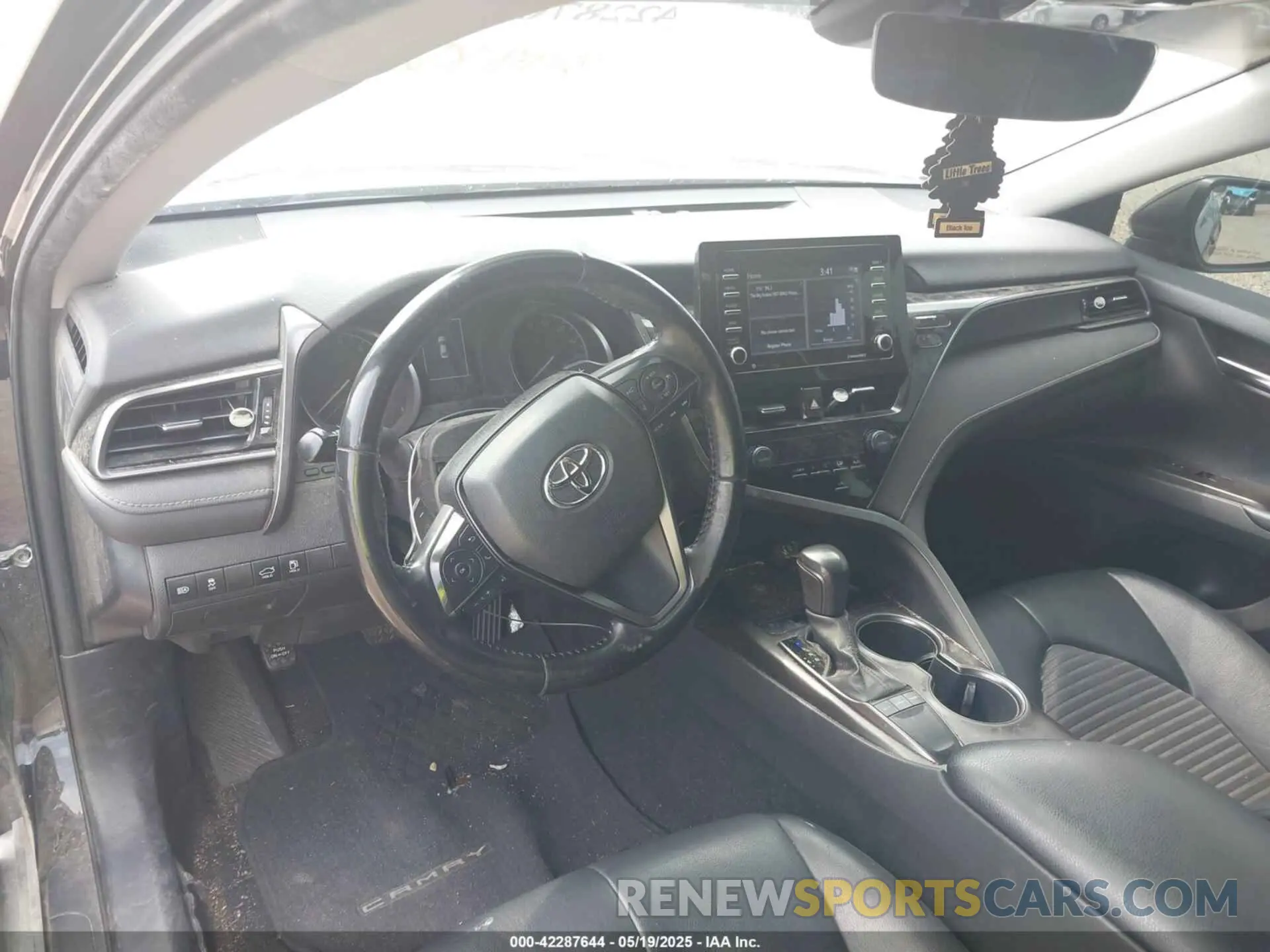 20 Photograph of a damaged car 4T1G11AK0NU019094 TOYOTA CAMRY 2022