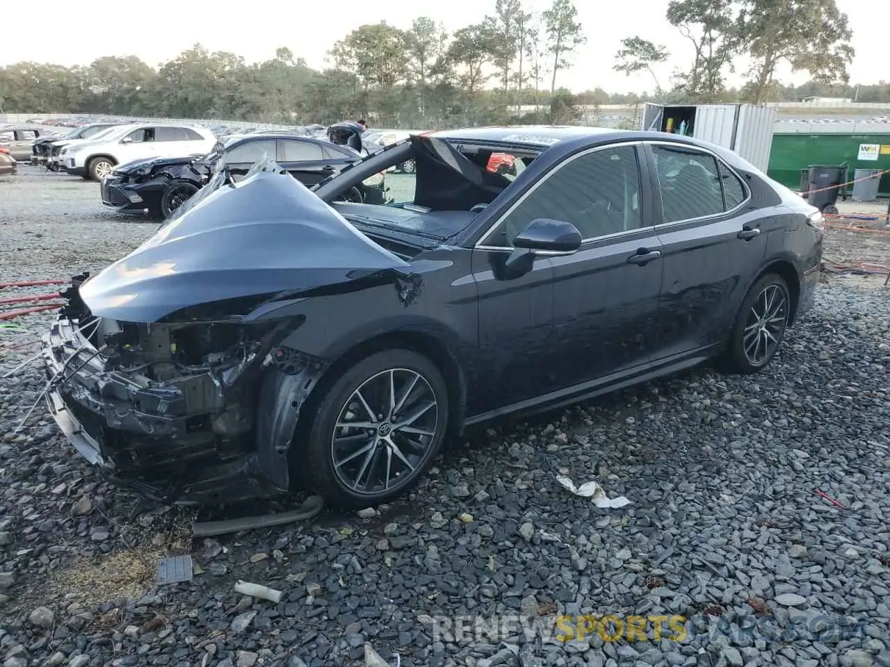 1 Photograph of a damaged car 4T1G11AK0NU039331 TOYOTA CAMRY 2022