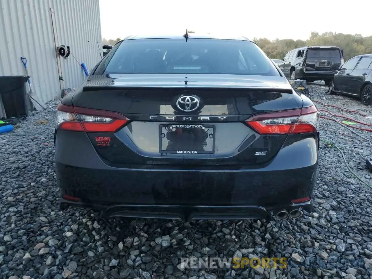 6 Photograph of a damaged car 4T1G11AK0NU039331 TOYOTA CAMRY 2022