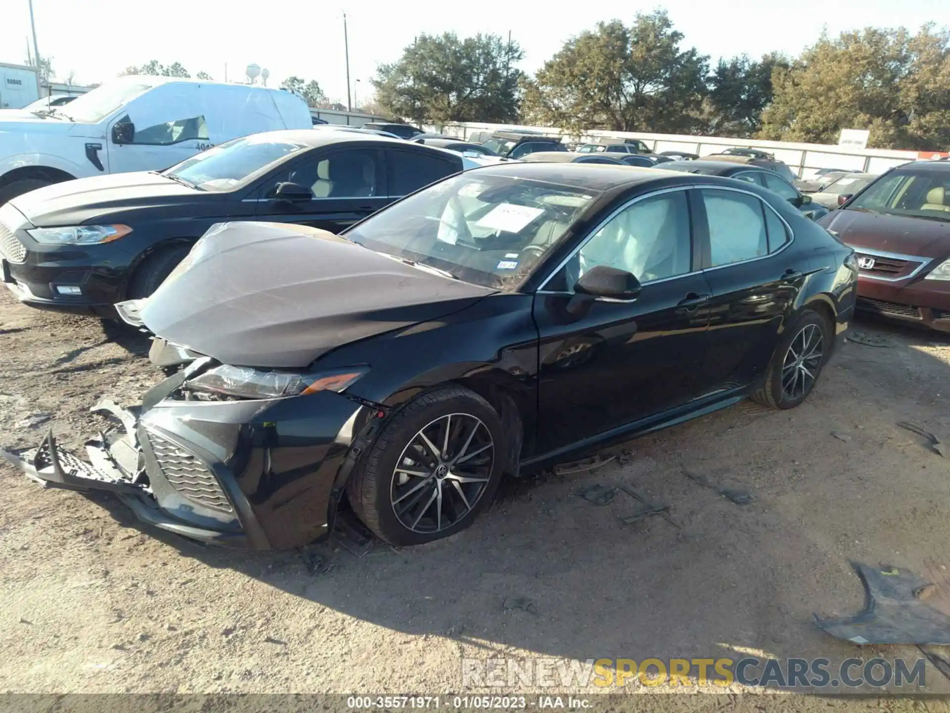 2 Photograph of a damaged car 4T1G11AK0NU050989 TOYOTA CAMRY 2022