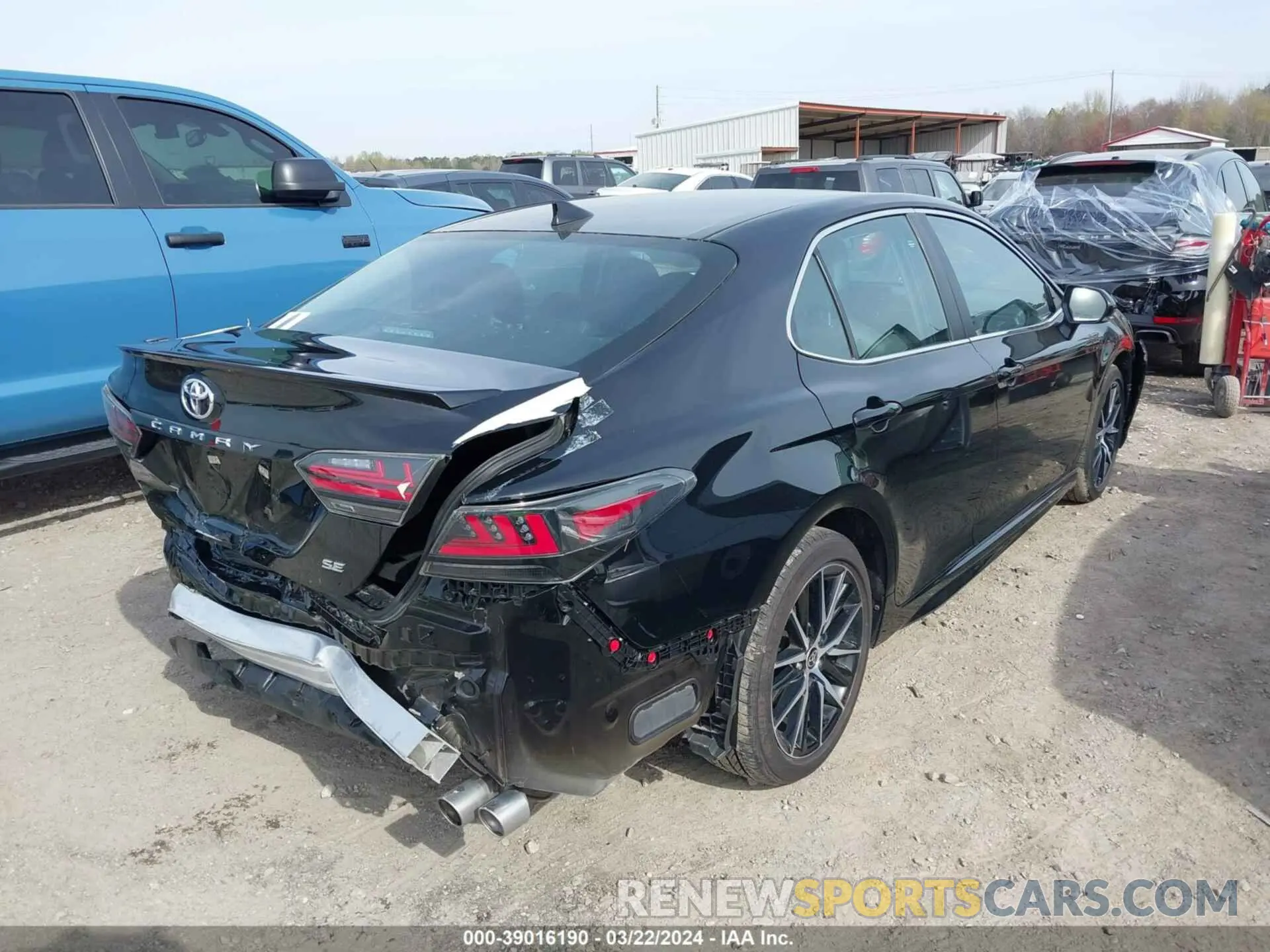4 Photograph of a damaged car 4T1G11AK0NU058560 TOYOTA CAMRY 2022
