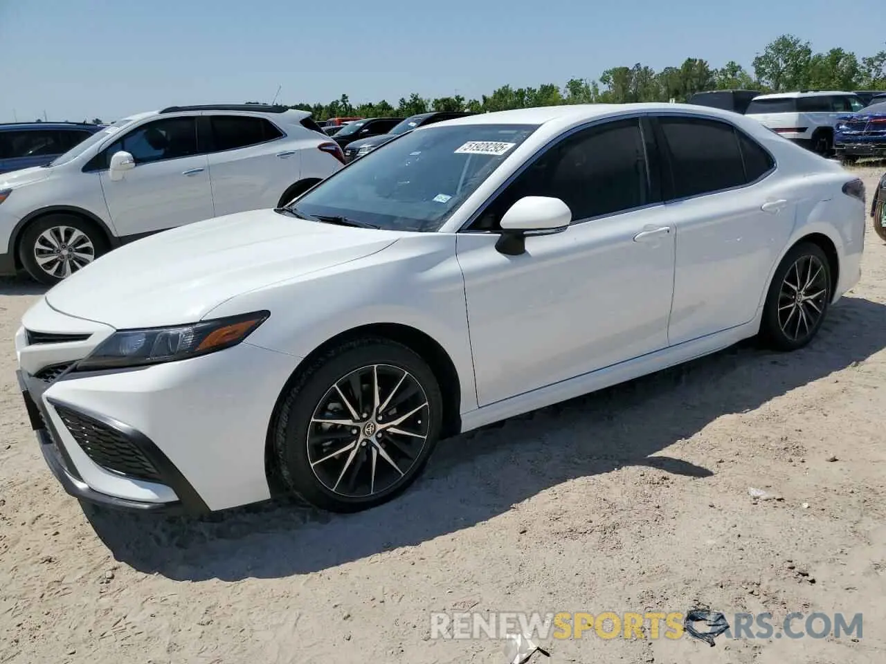 1 Photograph of a damaged car 4T1G11AK0NU066755 TOYOTA CAMRY 2022