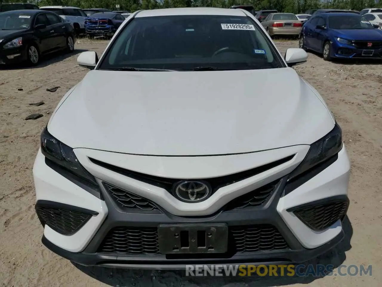 5 Photograph of a damaged car 4T1G11AK0NU066755 TOYOTA CAMRY 2022