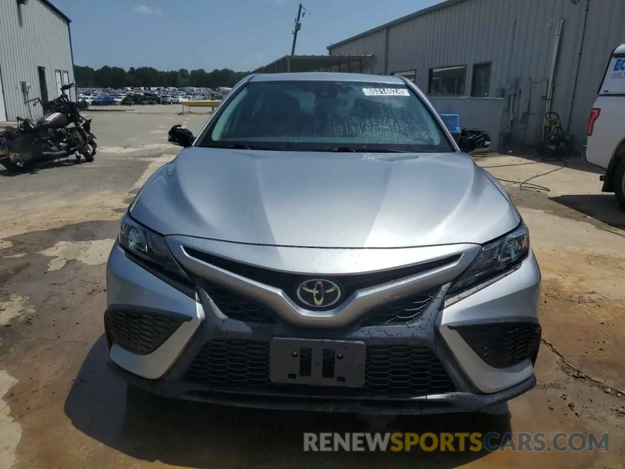 5 Photograph of a damaged car 4T1G11AK0NU617900 TOYOTA CAMRY 2022
