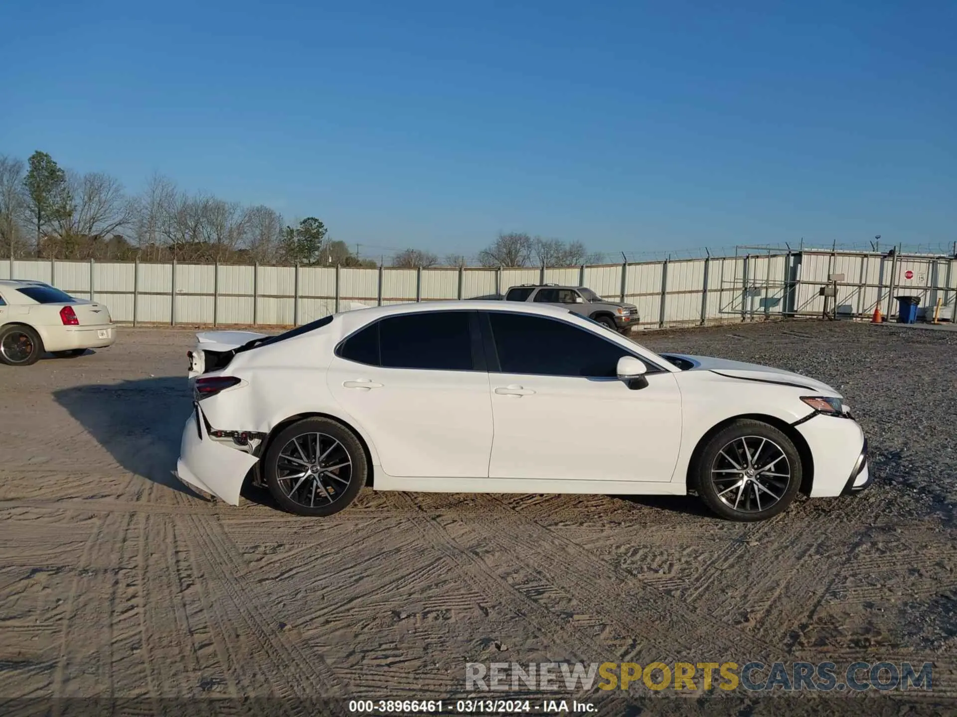 13 Photograph of a damaged car 4T1G11AK0NU629352 TOYOTA CAMRY 2022