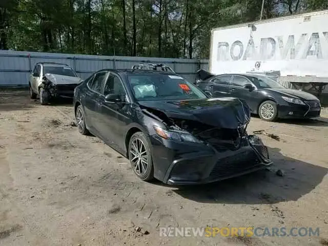 11 Photograph of a damaged car 4T1G11AK0NU631506 TOYOTA CAMRY 2022