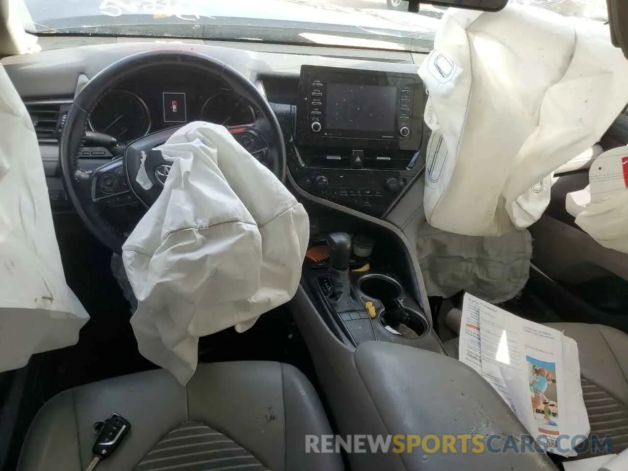 8 Photograph of a damaged car 4T1G11AK0NU631506 TOYOTA CAMRY 2022