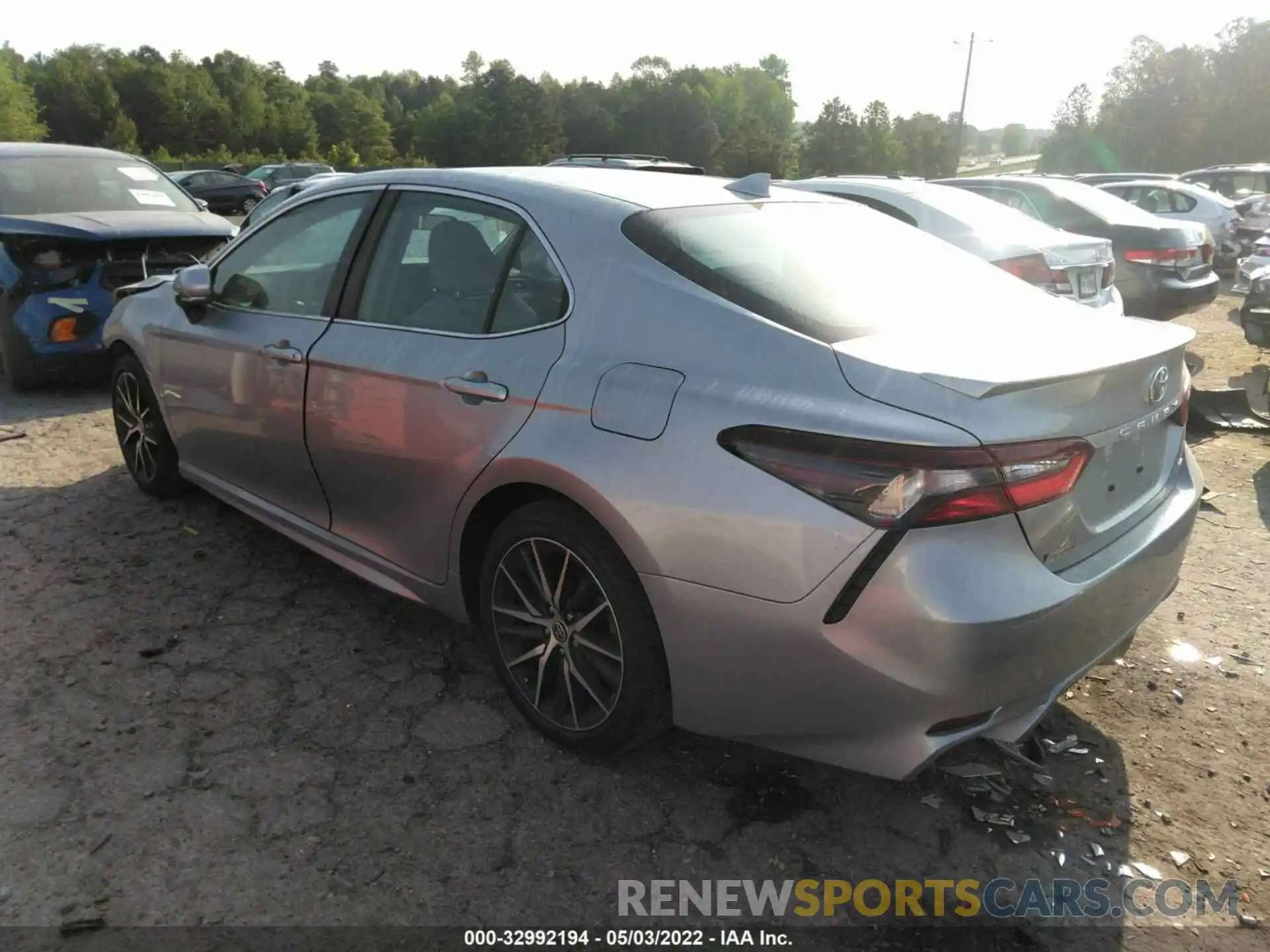 3 Photograph of a damaged car 4T1G11AK0NU634776 TOYOTA CAMRY 2022