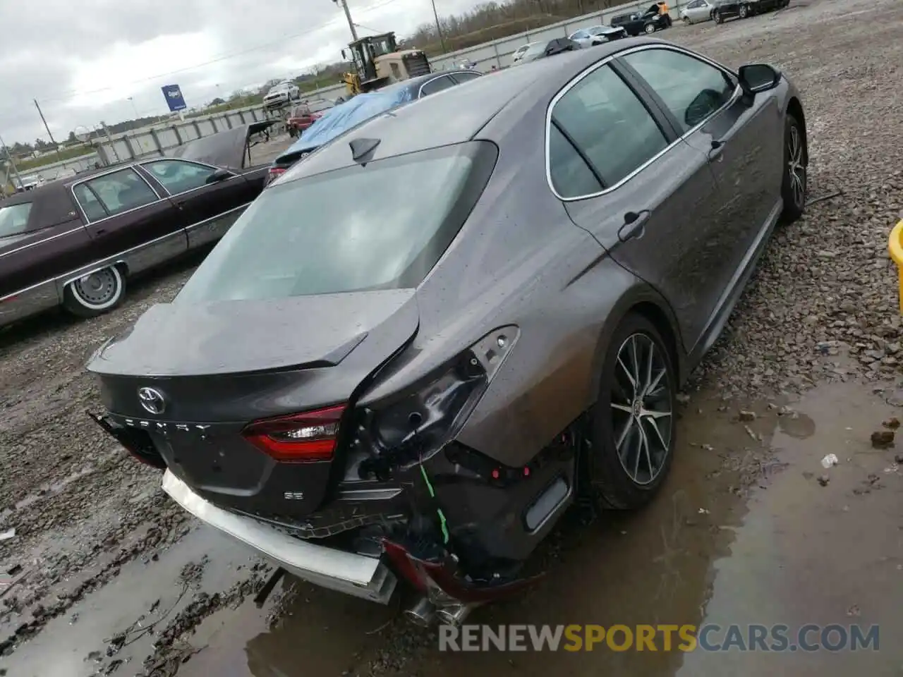 4 Photograph of a damaged car 4T1G11AK0NU634826 TOYOTA CAMRY 2022