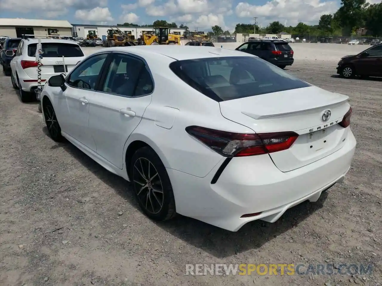 3 Photograph of a damaged car 4T1G11AK0NU660732 TOYOTA CAMRY 2022