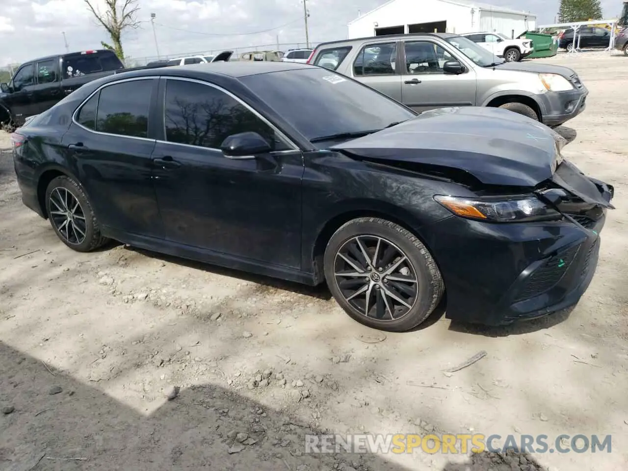 4 Photograph of a damaged car 4T1G11AK0NU672802 TOYOTA CAMRY 2022