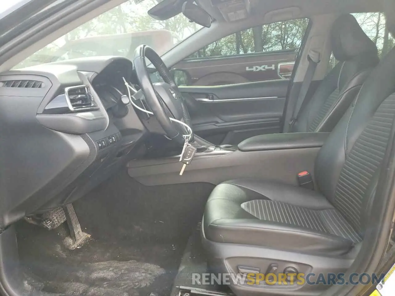 7 Photograph of a damaged car 4T1G11AK0NU672802 TOYOTA CAMRY 2022
