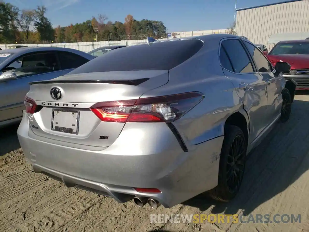 4 Photograph of a damaged car 4T1G11AK0NU678762 TOYOTA CAMRY 2022