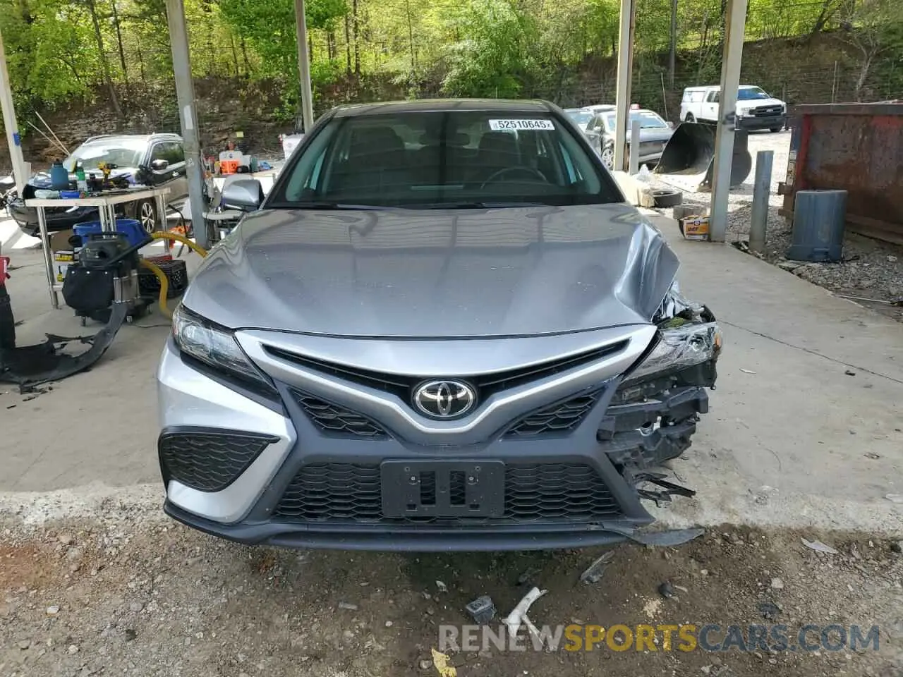 5 Photograph of a damaged car 4T1G11AK0NU696596 TOYOTA CAMRY 2022